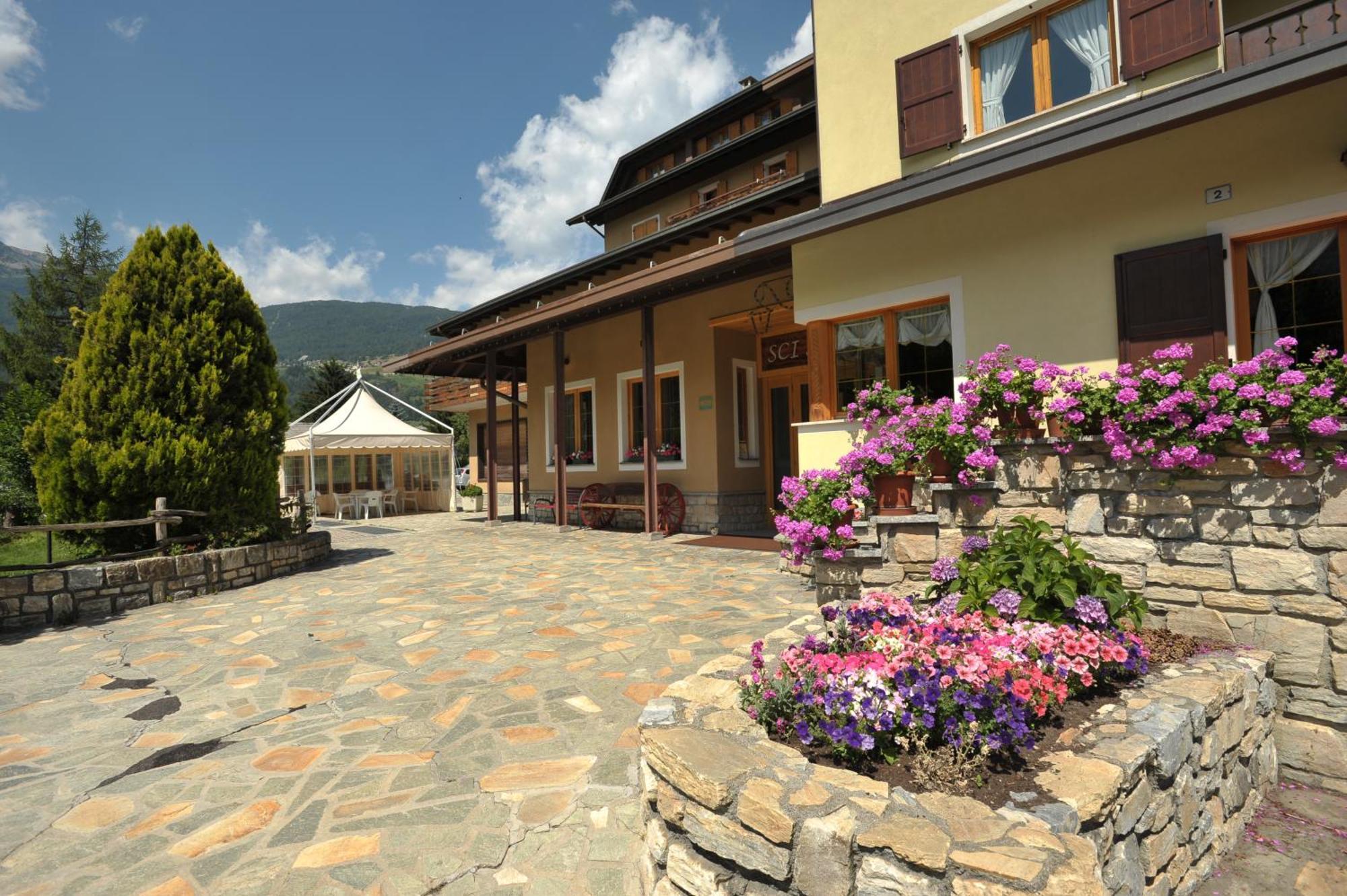 Residence Sci Sport Bormio Exterior photo